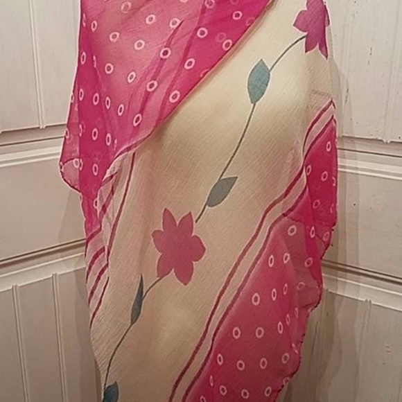 Ladies Scarf - Picture 1 of 1